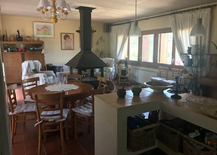 Mas Arboretum Holiday home La Pobla de Cervoles